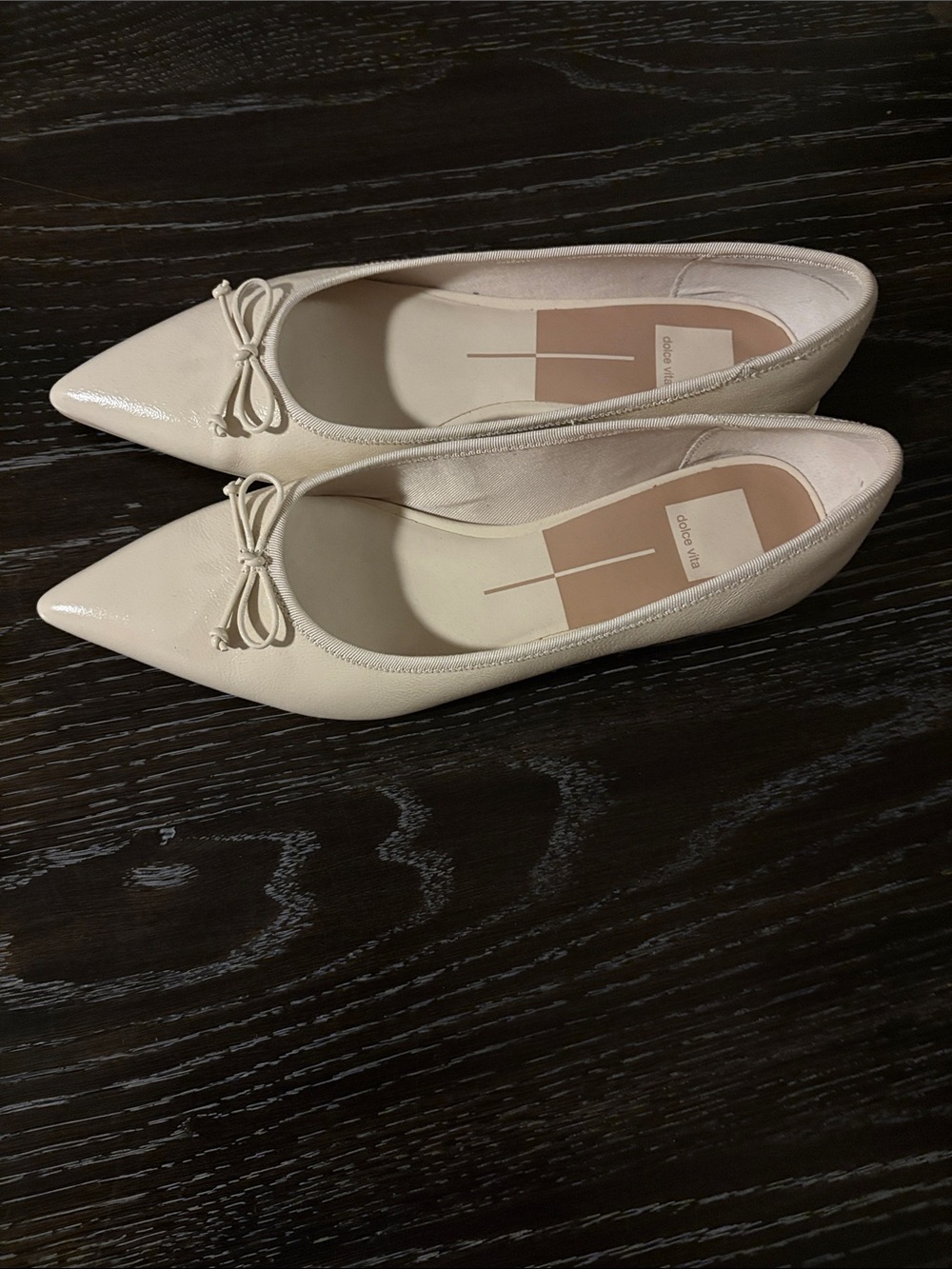 Dolce Vita Cream Pointed Patent Ballet Flats with Bow - Picture 2 of 4